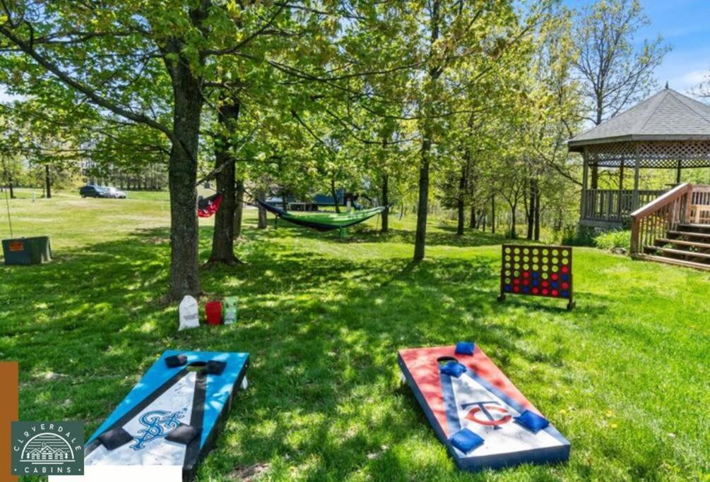 Cozy Cabin With Hottub At Cloverdale Cabins ฮินค์ลีย์ ภายนอก รูปภาพ